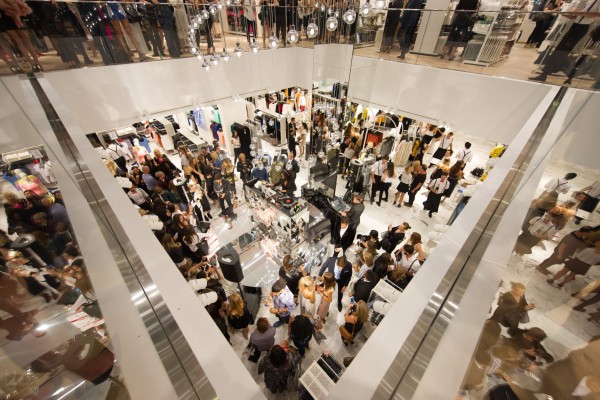 FASHION 101 H M Launches Sydney Flagship Store Social 101