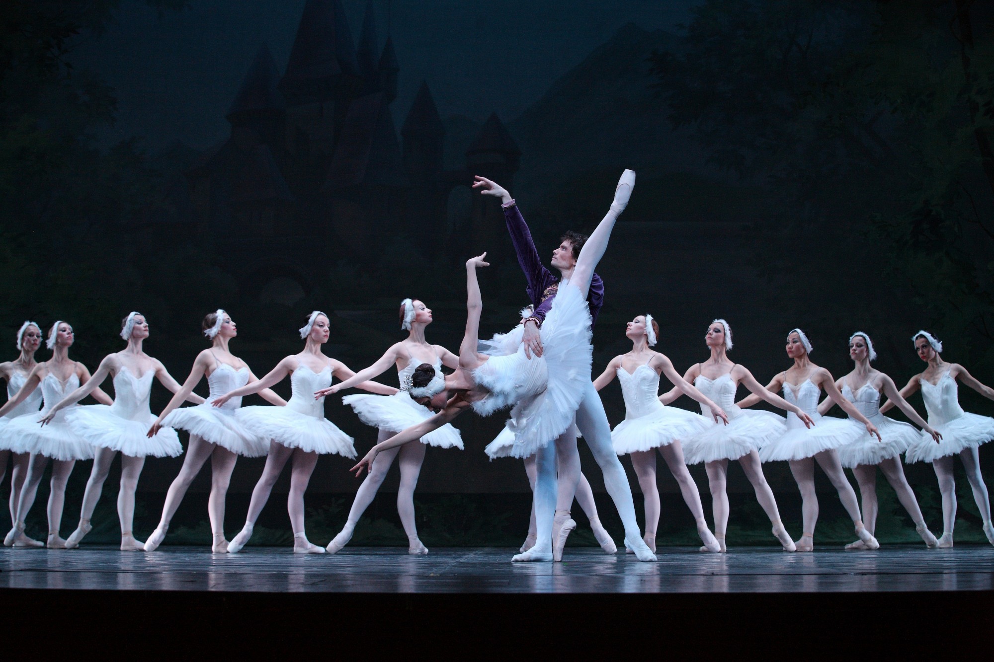 Russian National Ballet Swan Lake 6536